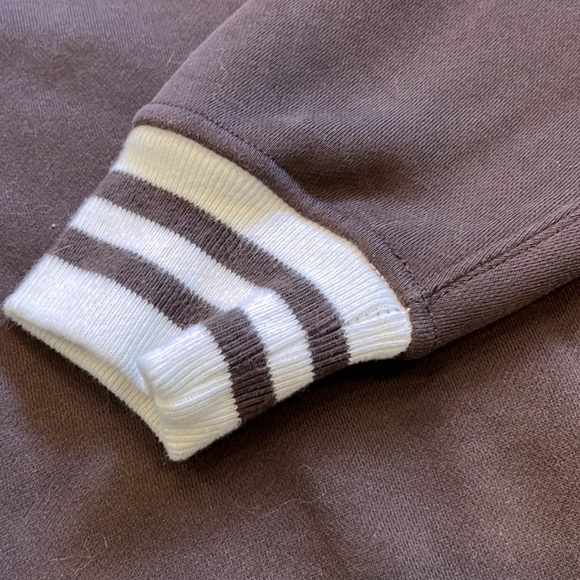 Abercrombie & Fitch Sweatshirt - Picture 3 of 3